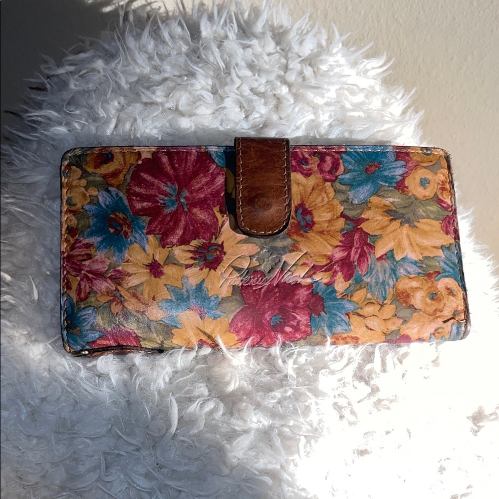 Patricia Nash Multicolor Floral Wallet